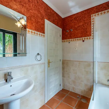 Amazing House With 3br And Private Pool Holiday home *