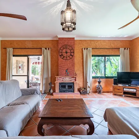 Amazing House With 3br And Private Pool Holiday home